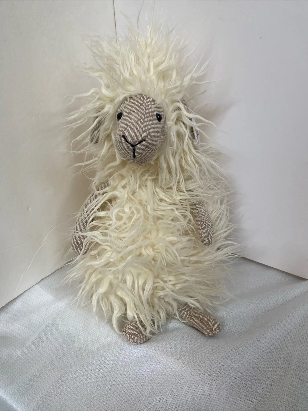 NWT Jellycat London, Tweedledee, sheep, lamb, plush, retired, collectible.